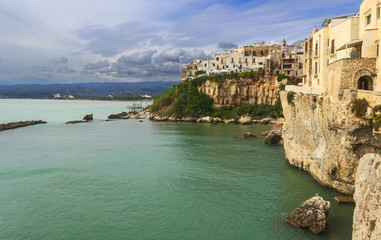 Fototapeta na wymiar Gargano coast: bay of Vieste.-(Apulia) ITALY-Panoramic view of the old city.