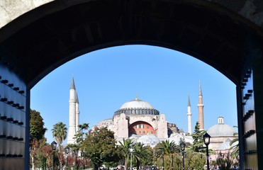 Fototapeta na wymiar View of the Hagia Sophia, Istanbul, Turkey, a great architectural marvel dating back to the Byzantine Empire