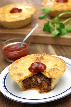 Homemade Aussie Meat Pie