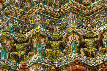 Fototapeta na wymiar Ruiny świątyń, Ayutthaya,Tajlandia
