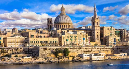 Deurstickers panoramic view of Valletta . Malta © Freesurf