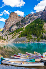 Moraine Lake, Banff National Park, Alberta, Canada - obrazy, fototapety, plakaty