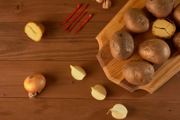 Fototapeta na wymiar baked potatoes and spices