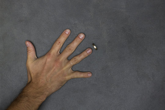 ring near the hand