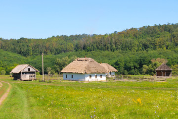 Fototapeta na wymiar Outdoor folk museum Cossack farm in Ukraine