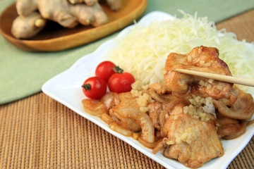 豚肉のしょうが焼き