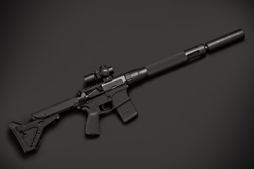 Assault semi-automatic rifle