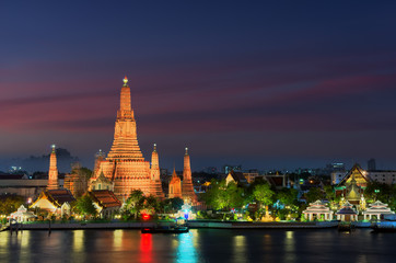 Naklejka premium Wat Arun temple