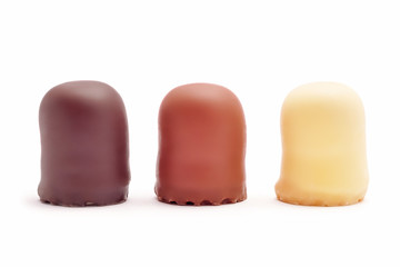 Chocolate coated marshmallow