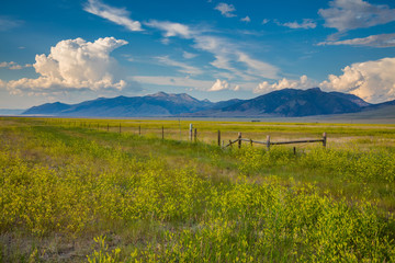 Fototapeta na wymiar US Road 287, Montana, USA, road to Yellowstone National Park