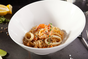 Crystal Noodles with Seafood