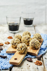 chocolate lentil prunes walnuts orange vegan balls