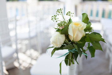 Composizione floreale per matrimonio.