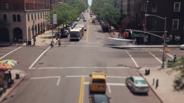 NYC streets time-lapse in 4K