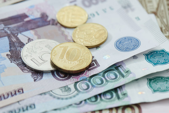 Russian money, iron coins and paper money closeup