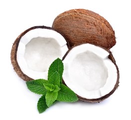 Coconuts with mint