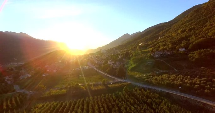 Aerial 4k - Tresivio - Valtellina (IT) - Tramonto autunnale