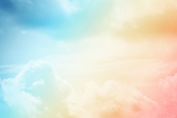 Fototapeta na wymiar artistic cloud and sky with pastel gradient color