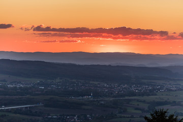 Fototapeta premium sonnenuntergang hoher meißner