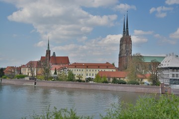 Obraz premium This is a view of Wroclaw city street view. May 2, 2016. Wroclaw, Poland.