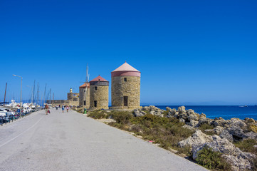 Fototapeta na wymiar beautiful views city of Rhodes