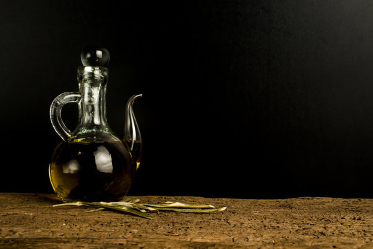  Extra Virgin Olive Oil Vintage Cruet