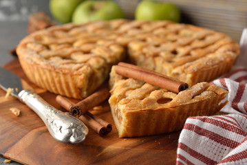 Apple pie with cinnamon