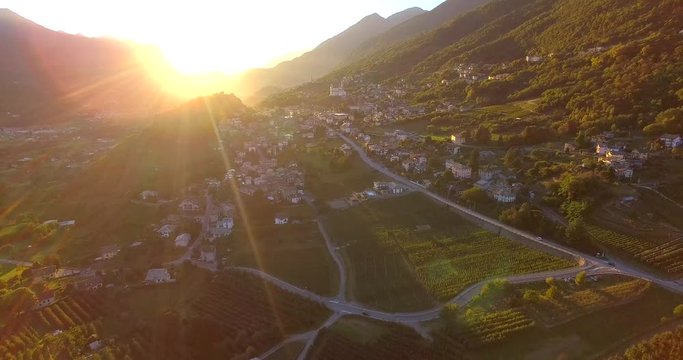 Tresivio bilder Bläddra bland 123 stockfoton, vektorer och videor