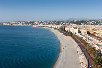 Fototapeta na wymiar A general view of the promenade of Nice from the top point