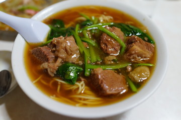 ラーメン　豚バラ麺