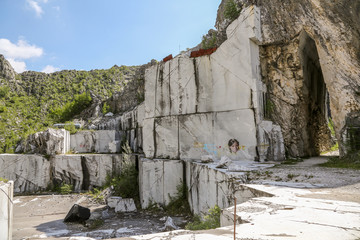 Marmor, Marmorbruch, stillgelegter Marmorbruch, Granit, Steinbruch, Carrara, Italien, Toscana,...