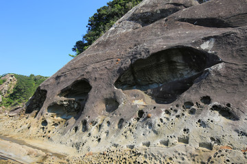 高知県土佐清水市　見残し海岸　人魚御殿