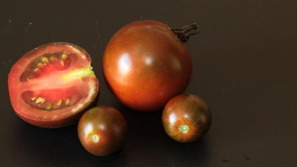 Pomodoro rosso scuro