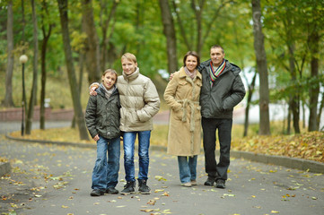 Obraz premium Portrait of family relaxing 
