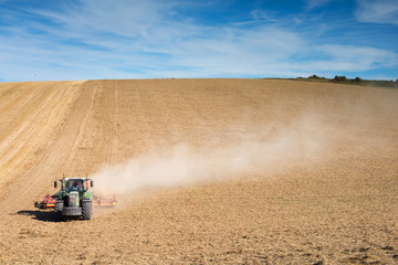 Naklejka premium agriculteur au travail