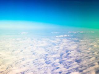 Fototapeta na wymiar 上空からの雲と空の境目