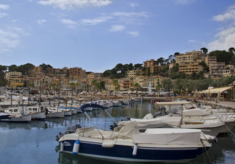 Fototapeta na wymiar Beautiful sea landscape in Majorca.