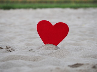 Fototapeta premium Herz im Sand 01