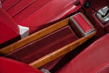 Centre console in classic car © camerarules