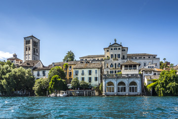 Fototapeta na wymiar Overview of Lake Orta with the island of San Giulio