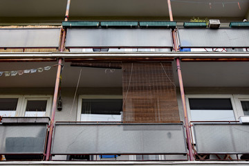 Sanierungsbedürftiges Wohnheim