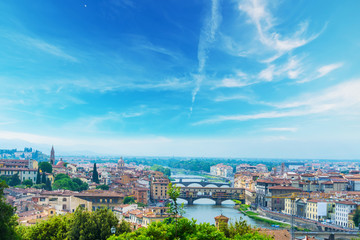 Obraz premium Arno river in Florence on a clear day