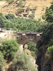 Fototapeta na wymiar Puente Viejo a Ronda in Andalusia