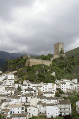 Vistas del municipio de Cazorla y su castillo en la provincia de Jaén, Andalucía