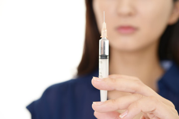女性・注射