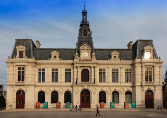 Fototapeta na wymiar Town Hall, Hotel de Ville in Poitiers