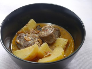 MUSSAMAN CURRY