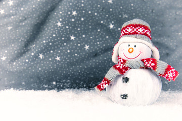 Fototapeta premium Lächelnder Schneemann