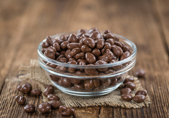 Portion of Chocolate Raisins