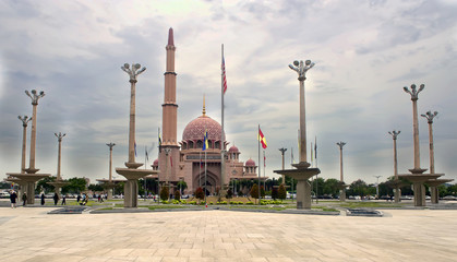 Fototapeta na wymiar Mosque at Kuala Lumpur, Malaysia. March 15, 2012
